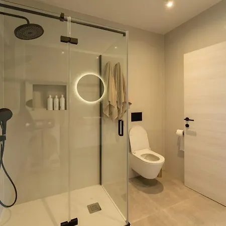 The Light On The Hill - 80m2 Luxury With Private Pool