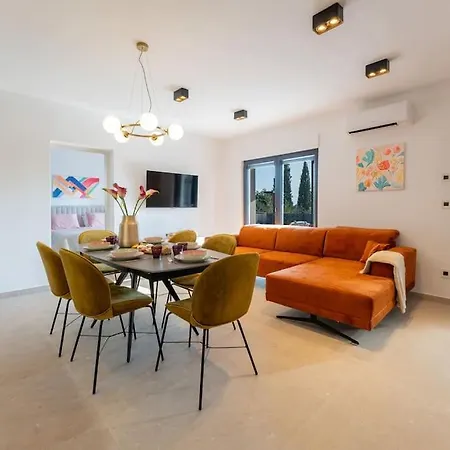 Apartamento The Light On The Hill - 80m2 Luxury With Private Pool Vinkuran