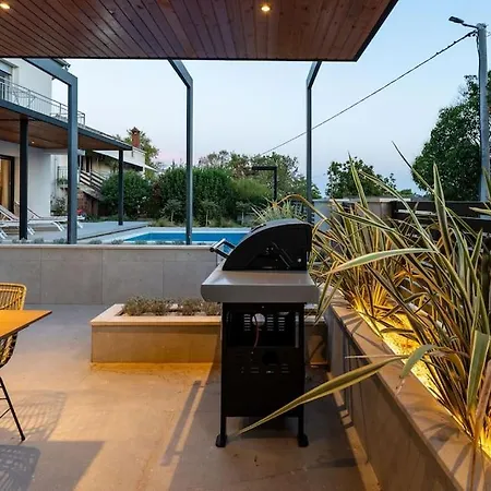 Apartamento The Light On The Hill - 80m2 Luxury With Private Pool Vinkuran