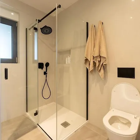 Appartement The Light On The Hill - 80m2 Luxury With Private Pool Vinkuran