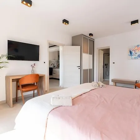 Appartement The Light On The Hill - 80m2 Luxury With Private Pool Vinkuran